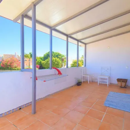 So Close From The Beach & Nightlife * Albufeira